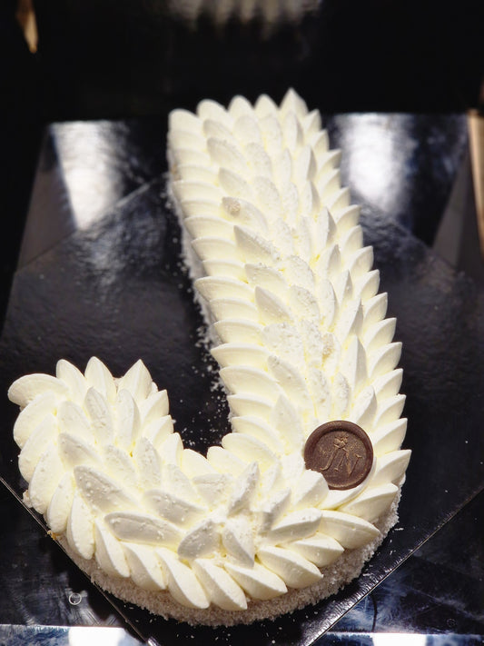 Letter cake